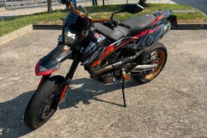 KTM 690 SMC 2009 – Depo A2