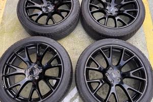 Cerchi in lega usati per Dodge Challenger