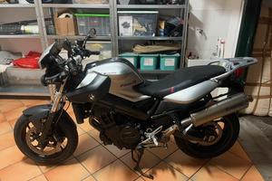BMW F800R 2011 o cambio con SH300