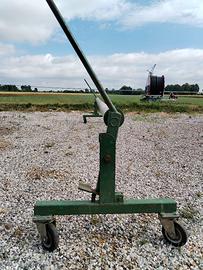 Carrello alza e svolgi rotoli