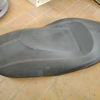 Marmitta e sella con apposito contenitore 125 xmax