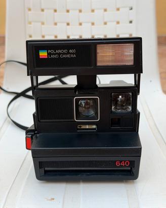 Polaroid 640