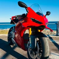 Ducati Panigale V4S 2025