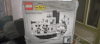 Lego Steamboat Willie 21317