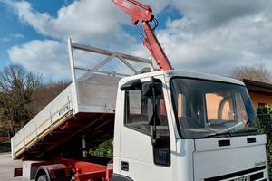 IVECO EUROCARGO 75 E14 7490 KG FESTIVI GRU RIBALTA