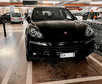 Porsche Cayenne S 4.8 v8