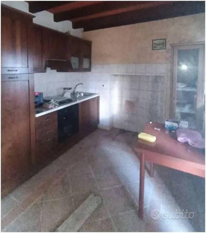 Casa – Tizzano Val Parma, Pratolungo - Vista 2