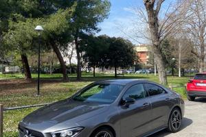 Mercedes CLA200