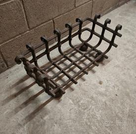 Braciere antico in ferro battuto forgiato a mano