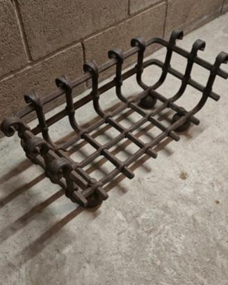 Braciere antico in ferro battuto forgiato a mano