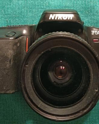 Macchina fotografica Nikon F50