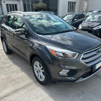 Ford Kuga 1.5 TDCI 120 CV 2WD Titanium
