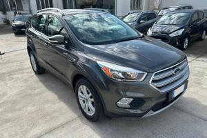 Ford Kuga 1.5 TDCI 120 CV 2WD Titanium