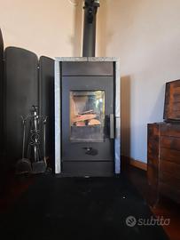 Stufa a legna in Pietra Ollare