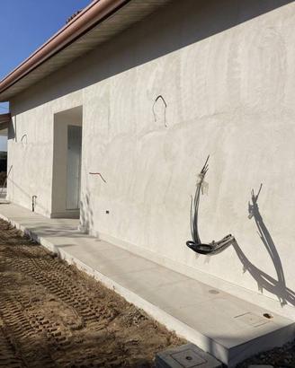Villa di 100 m² con 5 locali e box auto a Veronell