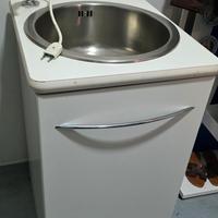 lavandino con serbatoio a pedale