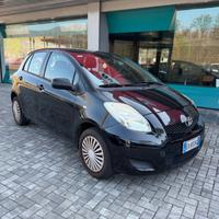 Toyota Yaris 1.0 Benzina 2010 - NEOPATENTATI