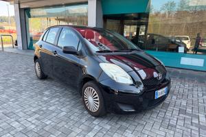 Toyota Yaris 1.0 Benzina 2010 - NEOPATENTATI