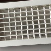 Griglia di aerazione in alluminio con cornice bian