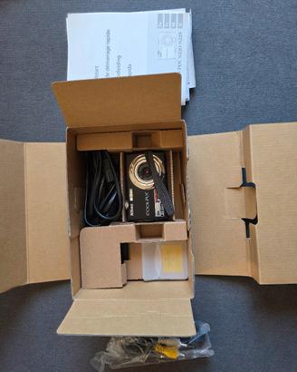 Nikon Coolpix S220 rotta  + scatola e custodia