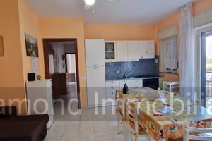 Appartamento con posto auto a Mascali