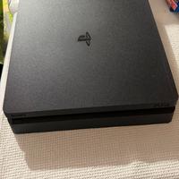 Ps4 slim con giochi