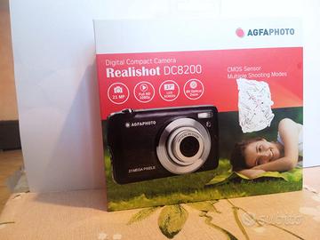 Macchina fotografica digitale REALISHOT DC8200