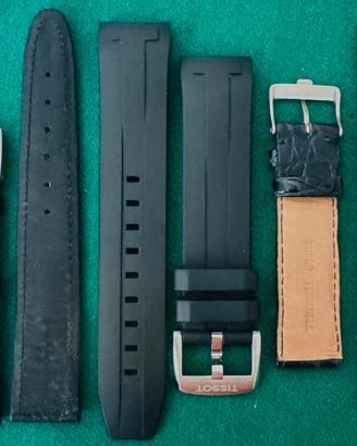 Cinturini e bracciale per differenti orologi.