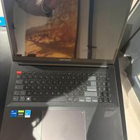 ASUS VIVOBOOK GAMING 16”OLED 16gb i7 1TB RTX3050ti