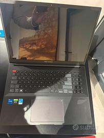 ASUS VIVOBOOK GAMING 16”OLED 16gb i7 1TB RTX3050ti