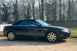 Audi A4 cabriolet 2.5 tdi nero 2007