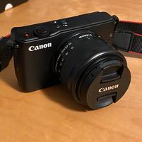 Canon EOS M10