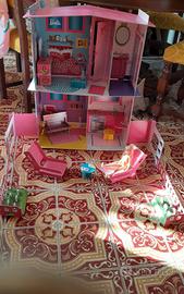 casa cartonata barbie 2018 molto grande. Tutto per i bambini In vendita a Arezzo
