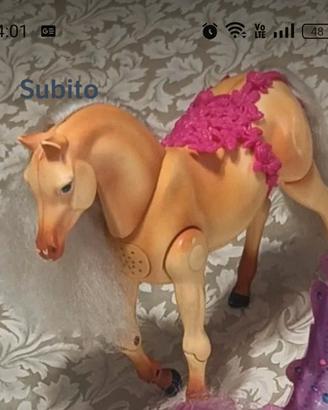 CAVALLO GIOCATTOLIO   CON VOCE 