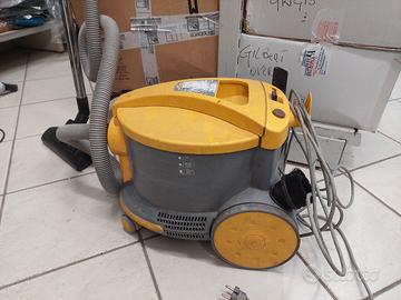 Aspirapolvere Ghibli AS6