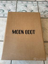 Moon boot