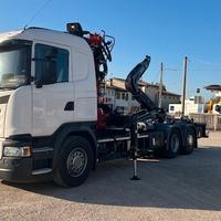 Scania G490 Euro 6 gancio scarrabile e caricatore