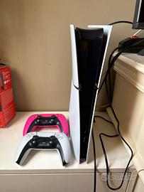 Playstation 5 + 2 joysticks (trattabile)