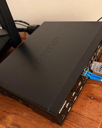 Qnap Switch QSW-1208-8C