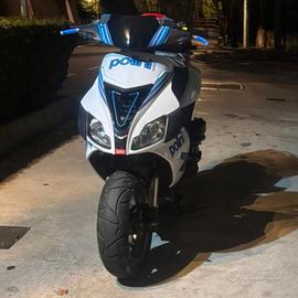 aprilia sr factory 