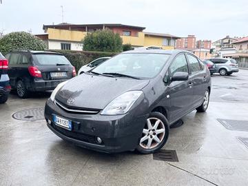 Toyota Prius 1.5i 16V