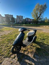 Scooter honda dio zx A35