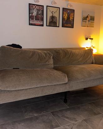 DIVANO Alto per 4 Persone