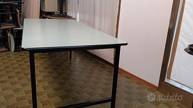 banchi mensa con sgabelli 