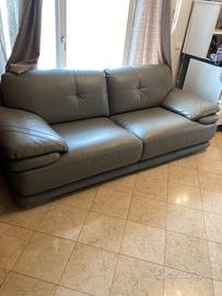 Divano pelle