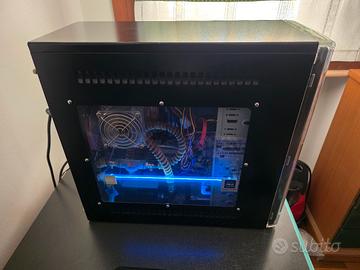 PC fisso Retro/Gaming + monitor + mouse + tastiera