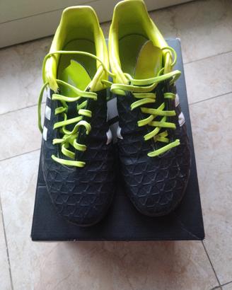 scarpe calcetto