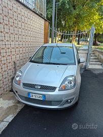 Ford Fiesta Mk5 1.2 Benzina-GPL 5p