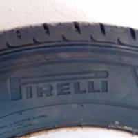 Gomme Pirelli Carrier 215 65 R16 C
