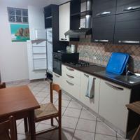 Appartamento lungomare s.alessio siculo piano terr